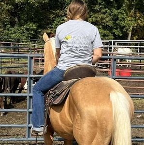 Meet your Posher, Bernadette